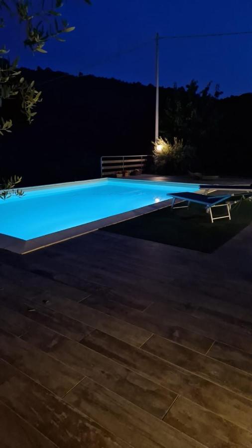 Villa Degli Ulivi Tivegna Esterno foto