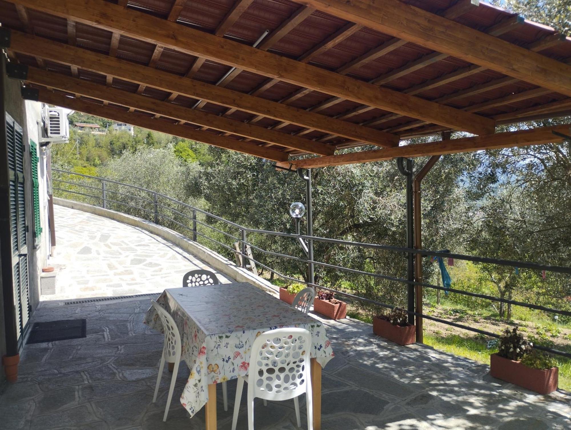 Villa Degli Ulivi Tivegna Esterno foto